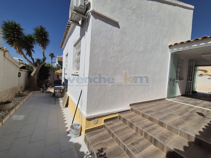 Image No.12-2 Bed Villa for sale