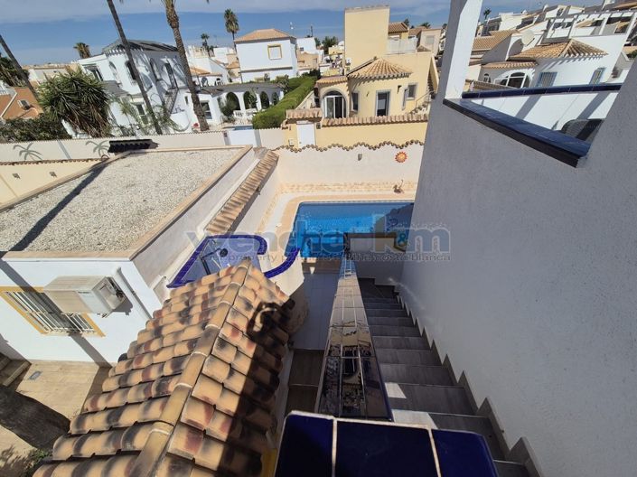 Image No.29-2 Bed Villa for sale