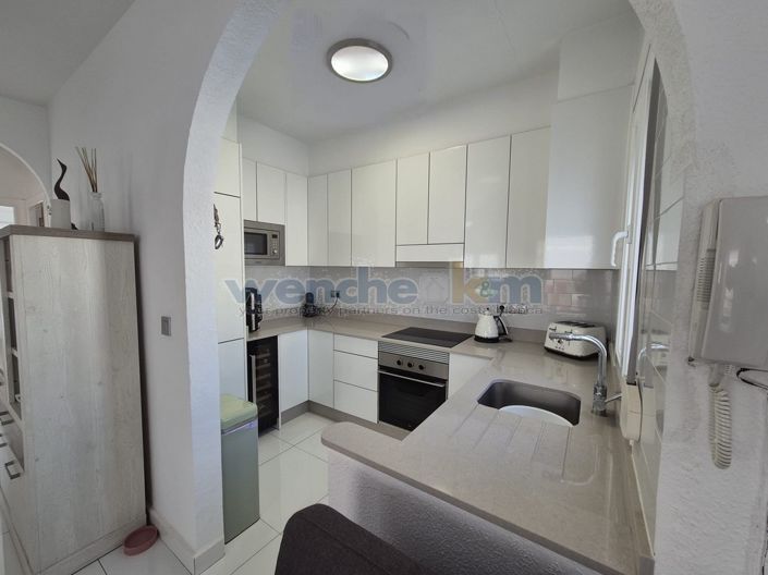 Image No.37-2 Bed Villa for sale
