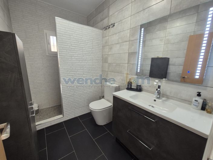 Image No.43-2 Bed Villa for sale