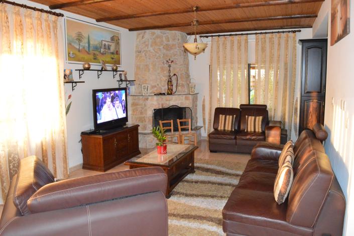 Image No.6-3 Bed Villa / Detached for sale