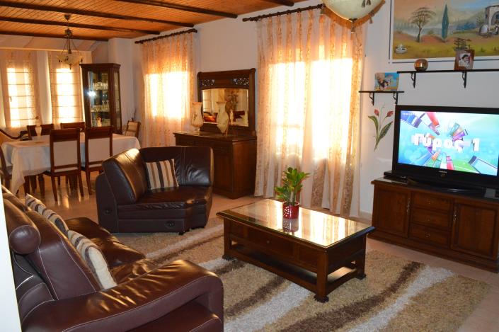 Image No.4-3 Bed Villa / Detached for sale