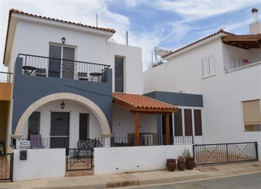 Villa de 3 chambres à vendre à Avgorou