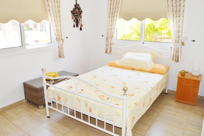 Image No.13-3 Bed Bungalow for sale