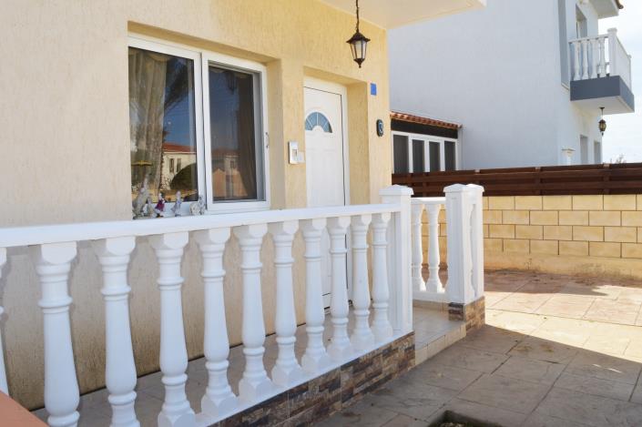 Image No.3-2 Bed House/Villa for sale