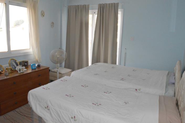 Image No.10-2 Bed House/Villa for sale