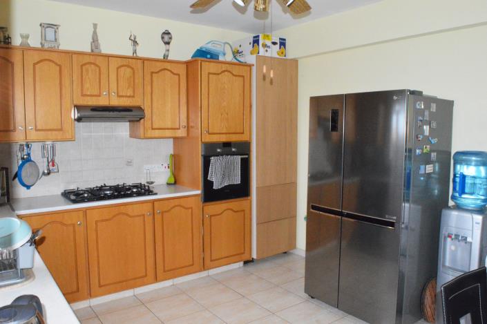 Image No.7-2 Bed Townhouse for sale