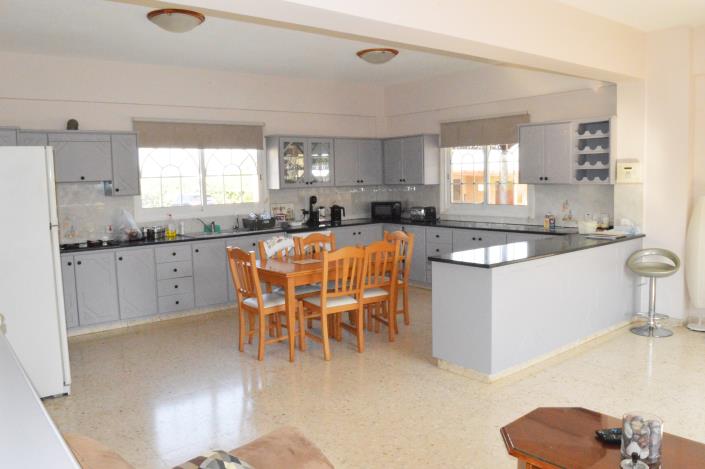 Image No.10-3 Bed House/Villa for sale