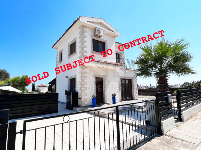 Image No.1-2 Bed Villa for sale