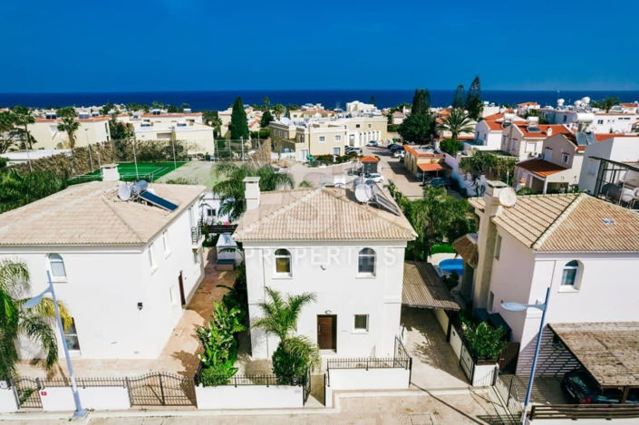 Image No.23-2 Bed Villa for sale