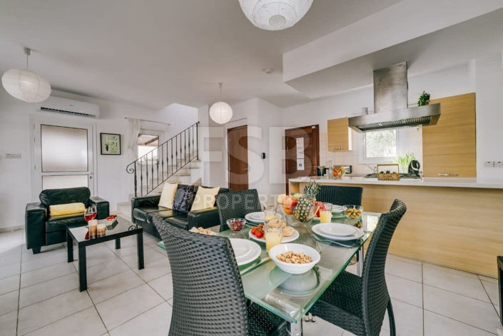 Image No.8-2 Bed Villa for sale