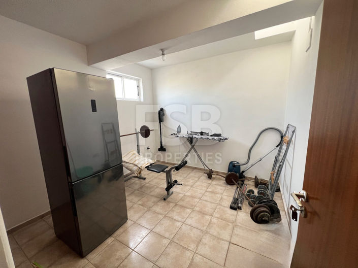 Image No.10-3 Bed Apartment for sale