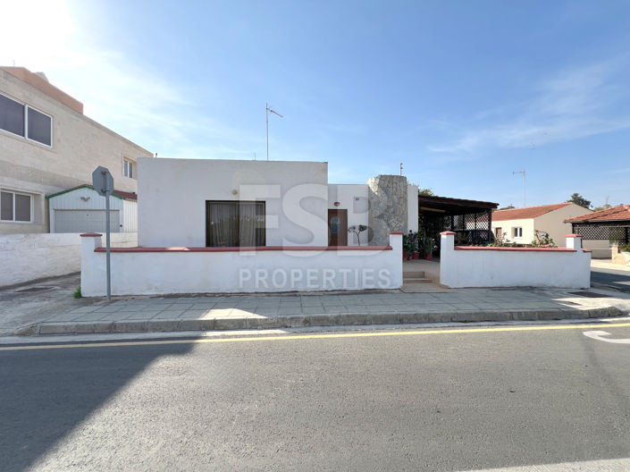 Image No.2-3 Bed Bungalow for sale