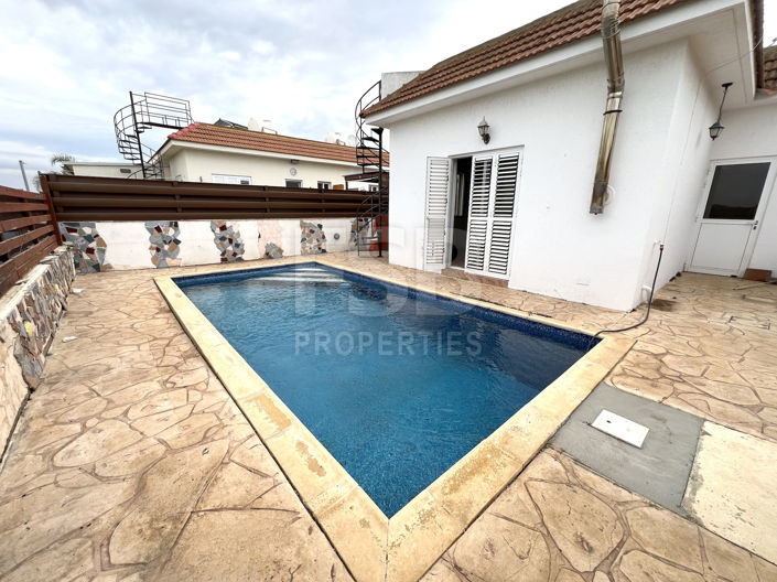 Image No.11-2 Bed Bungalow for sale