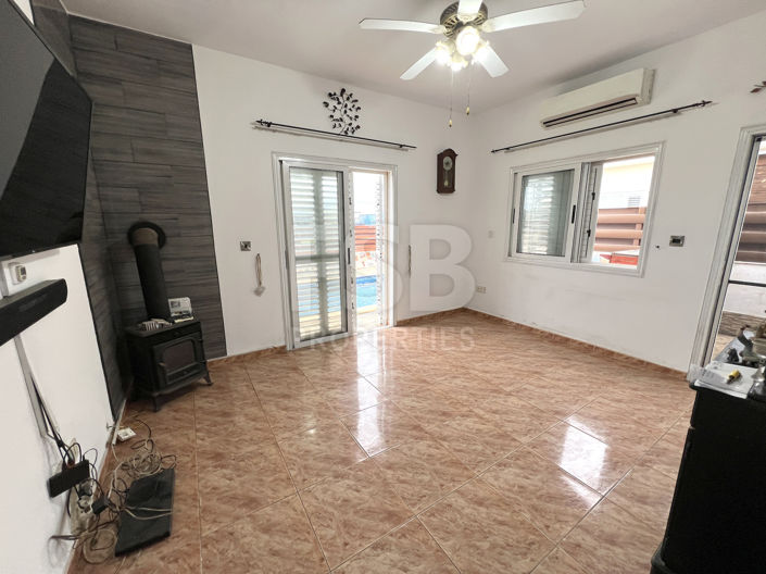 Image No.4-2 Bed Bungalow for sale