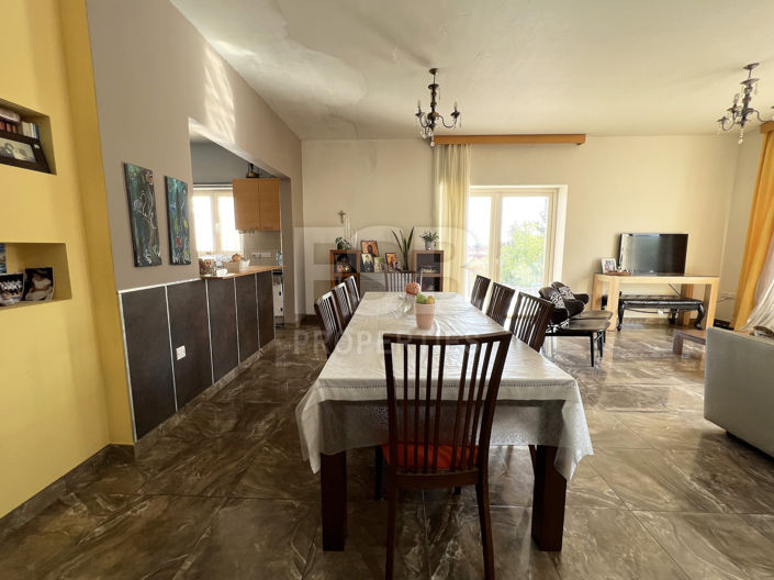 Image No.14-4 Bed Bungalow for sale