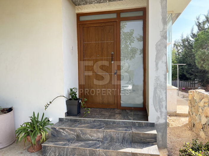 Image No.2-4 Bed Bungalow for sale