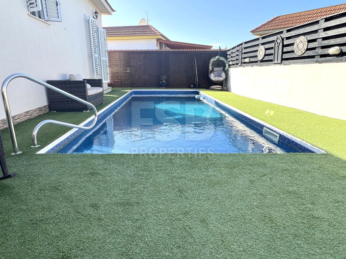 Image No.16-2 Bed Bungalow for sale