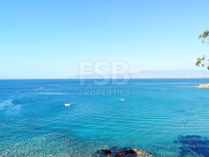 Image No.21-2 Bed Bungalow for sale