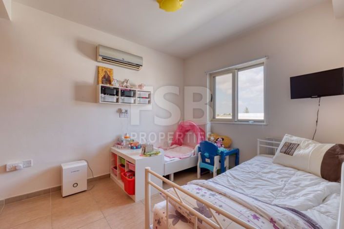 Image No.16-3 Bed House for sale