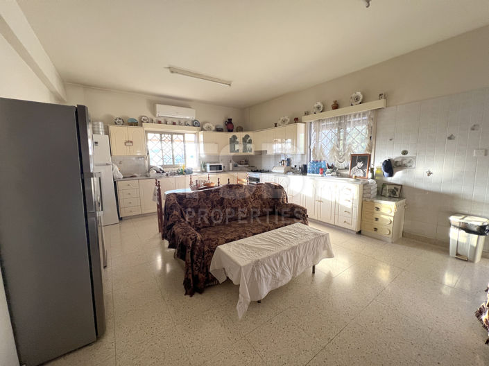 Image No.8-2 Bed Bungalow for sale