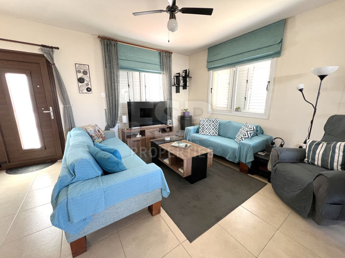 Image No.7-2 Bed Townhouse for sale