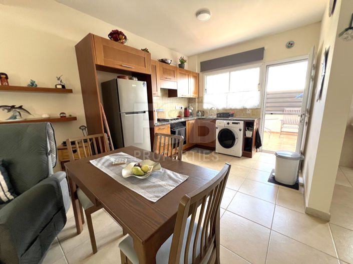 Image No.9-2 Bed Townhouse for sale