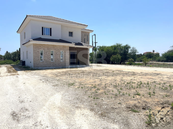 Image No.6-Villa de 5 chambres à vendre à Ayia Napa