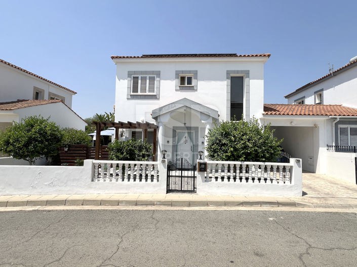 Image No.2-Villa de 3 chambres à vendre à Vrysoules