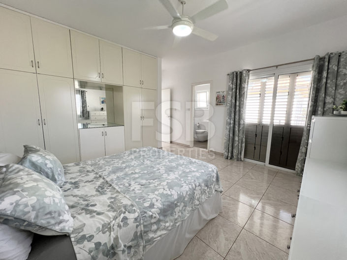 Image No.24-3 Bed Villa for sale
