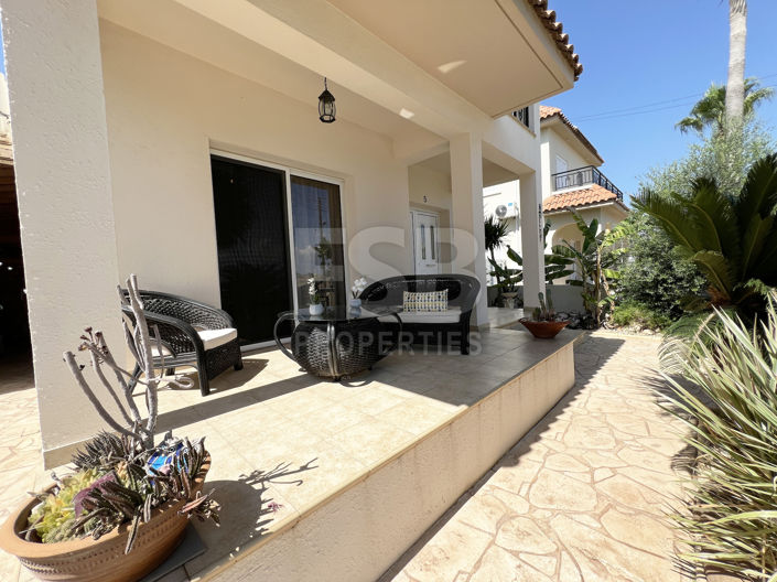 Image No.3-3 Bed Villa for sale