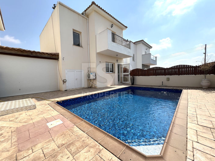 Image No.12-2 Bed Villa for sale
