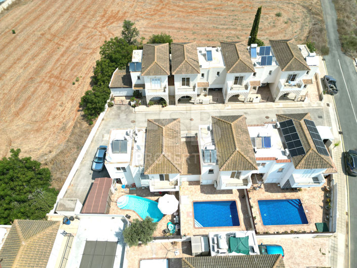 Image No.6-2 Bed Villa for sale