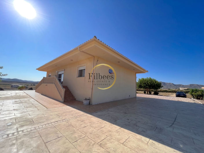 Image No.36-3 Bed Country House for sale