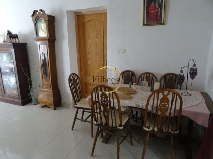 Image No.8-7 Bed Country House for sale