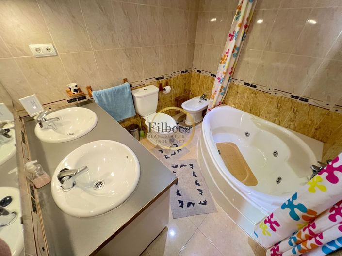 Image No.15-7 Bed Villa for sale