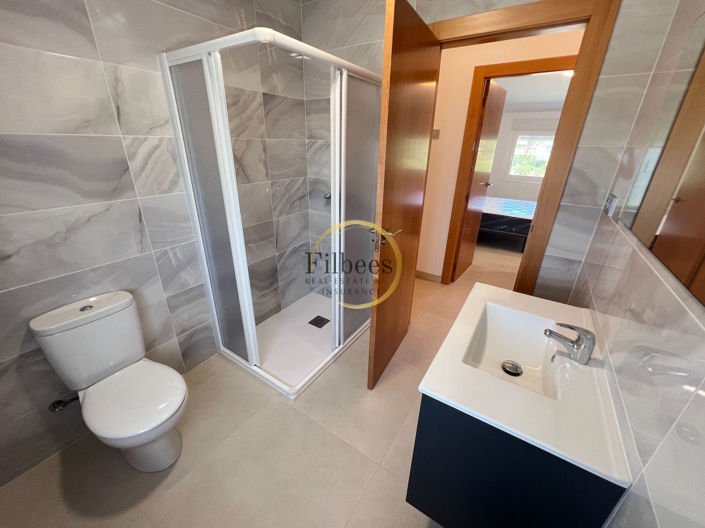 Image No.19-5 Bed Country House for sale