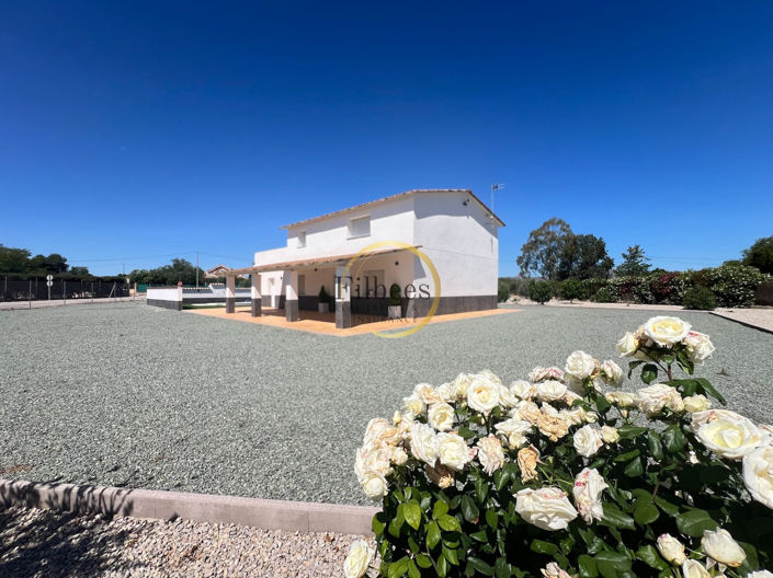 Image No.24-5 Bed Country House for sale