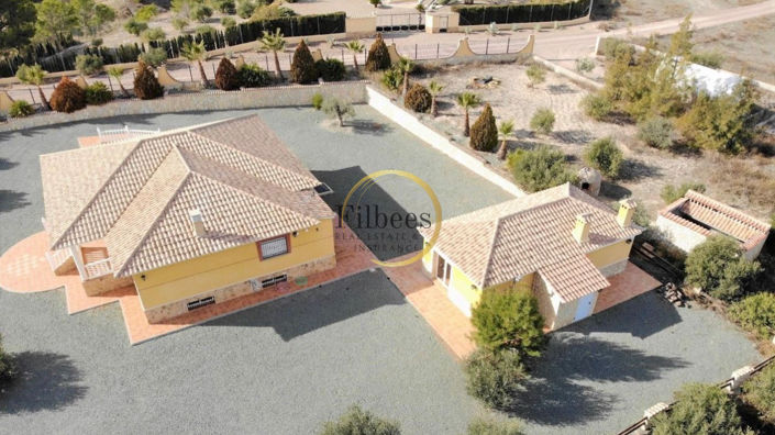 Image No.1-Finca de 4 chambres à vendre à Lorca