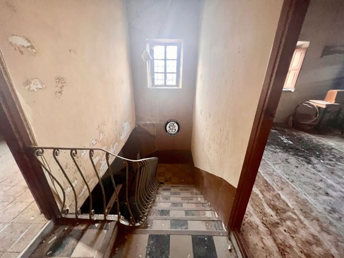 Image No.9-4 Bed Townhouse for sale