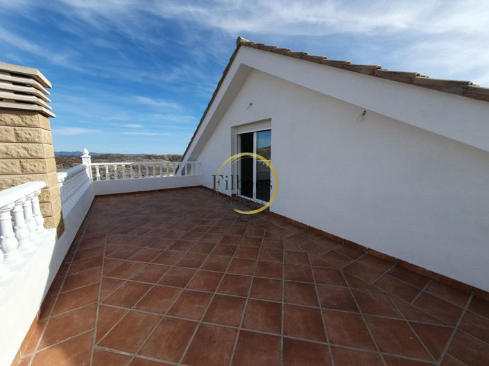 Image No.7-5 Bed Country House for sale