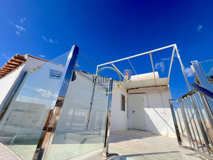 Image No.9-3 Bed Apartment for sale