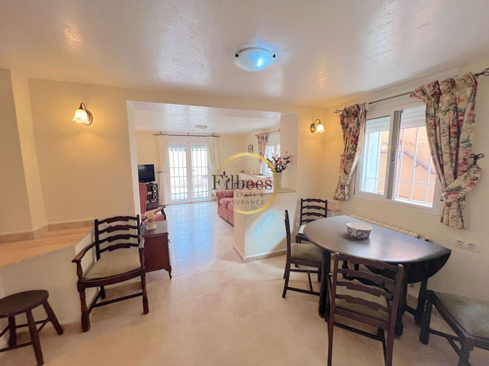 Image No.15-5 Bed House for sale