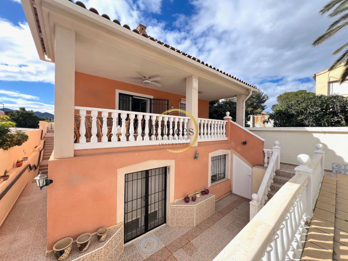 Image No.34-5 Bed House for sale