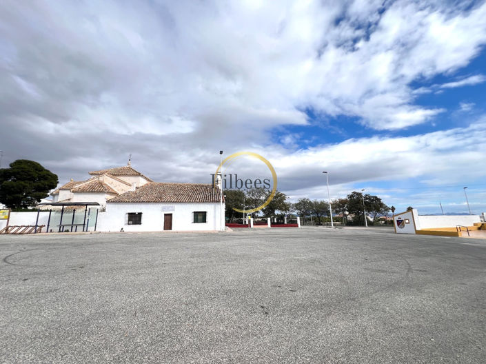 Image No.35-5 Bed House for sale