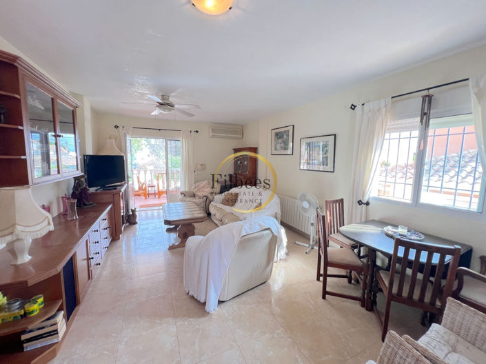 Image No.4-5 Bed House for sale