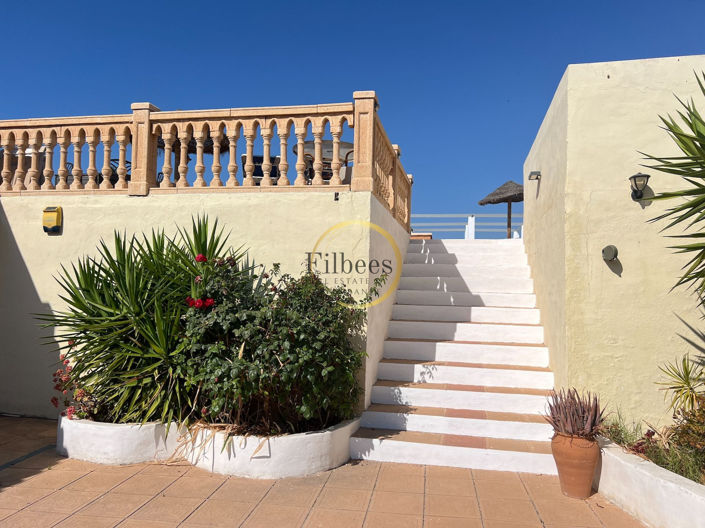 Image No.18-Maison de campagne de 3 chambres à vendre à Perin