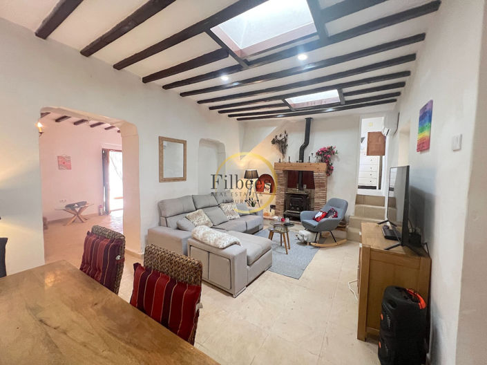 Image No.6-Maison de campagne de 3 chambres à vendre à Perin