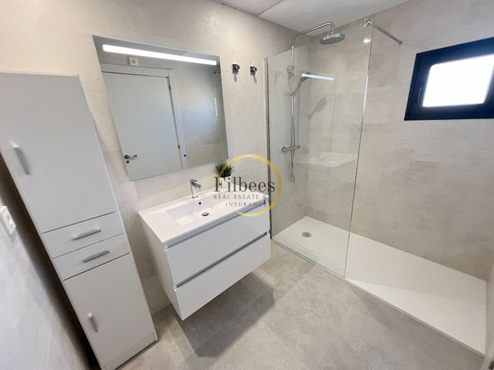 Image No.11-3 Bed Villa for sale