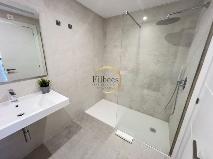 Image No.16-3 Bed Villa for sale